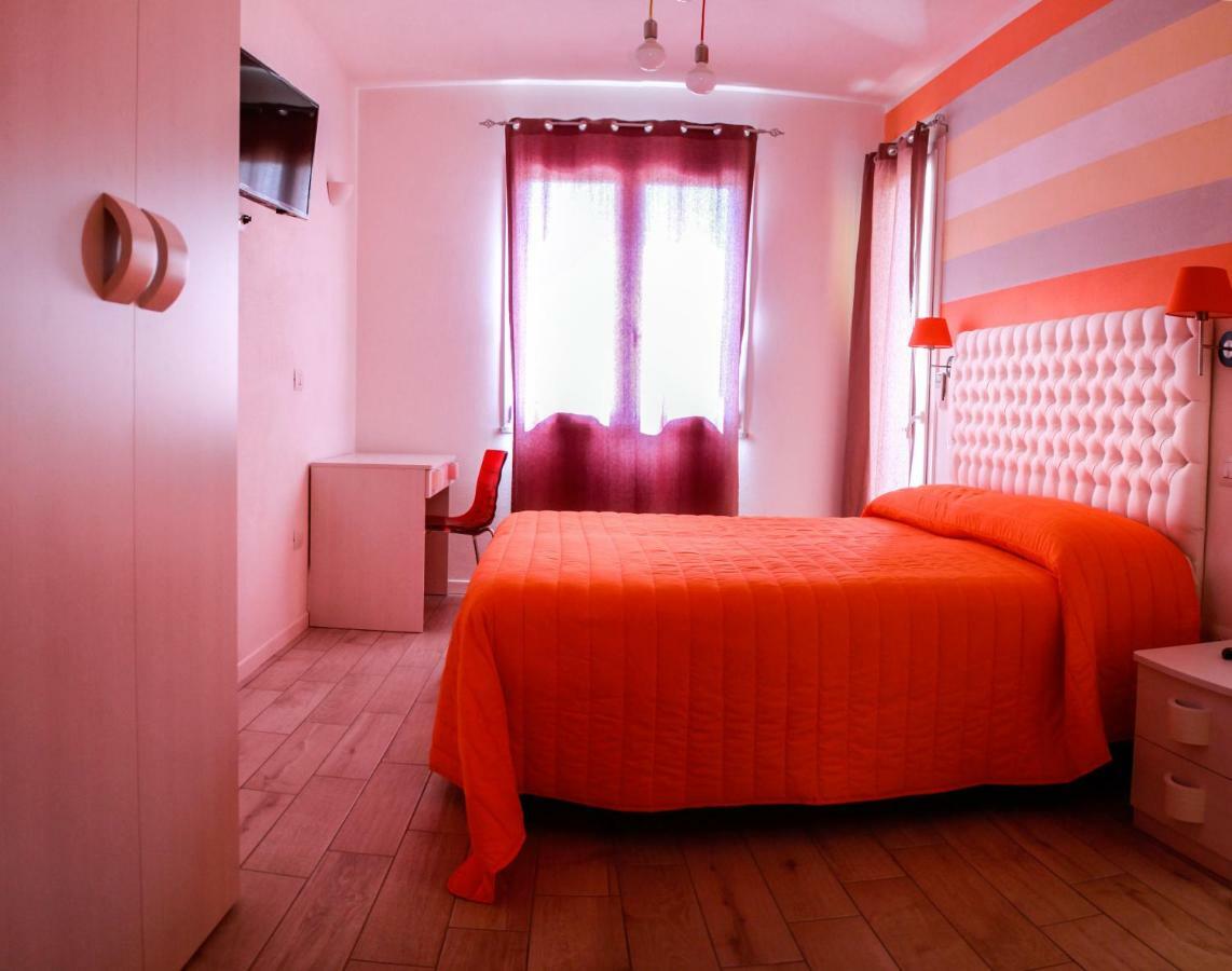B&B L'Arcobaleno Пула Экстерьер фото